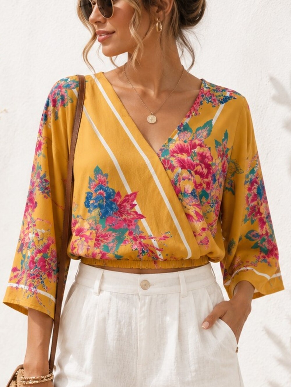 FLYING TOMATO FLORAL‎ TOP